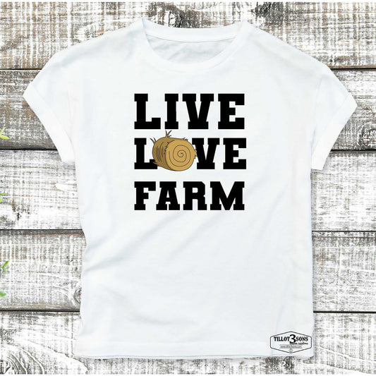 Live Love Farm graphics t-shirt